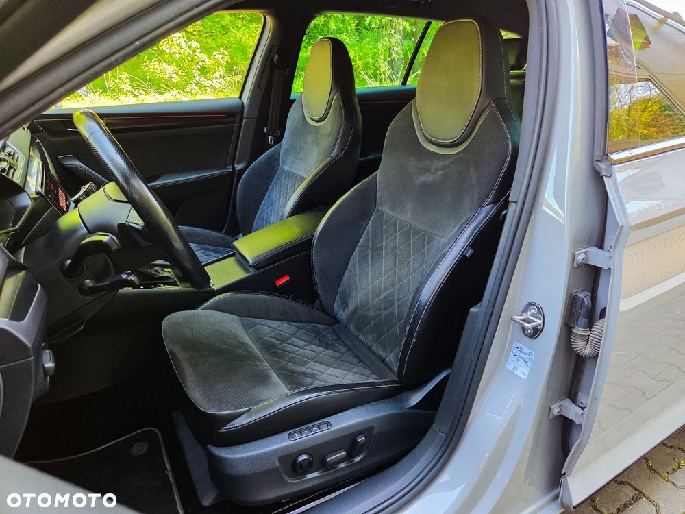 Skoda Superb 2.0 TDI SCR Sportline DSG - 7