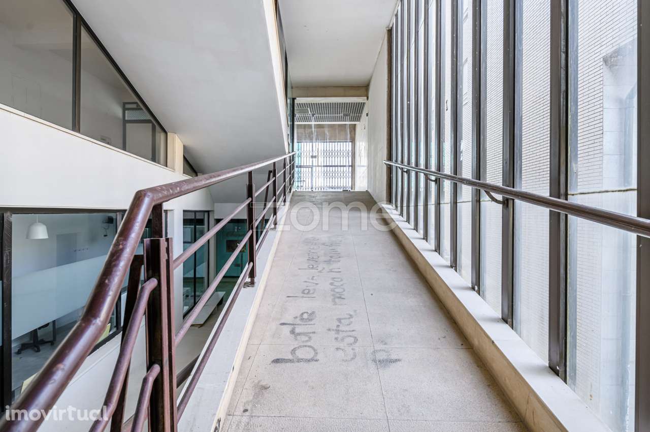 Lojas, 128 m2, em frente ao El Corte Inglês, Vila Nova de Gaia - Grande imagem: 5/19