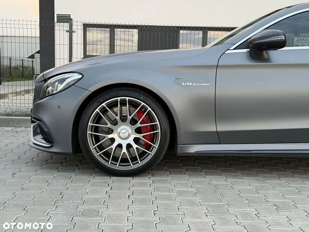 Mercedes-Benz Klasa C AMG 63 S AMG Speedshift 7G-MCT - 11
