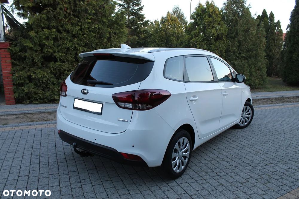 Kia Carens 2018 photo 4