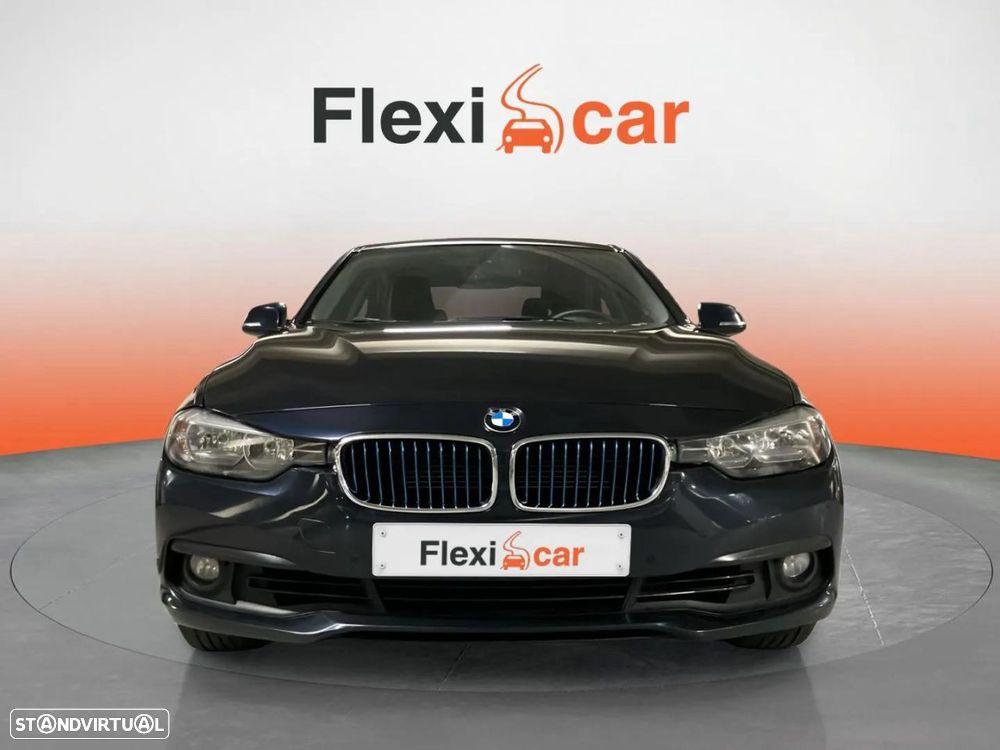 BMW 330 e iPerformance Line Sport - 6