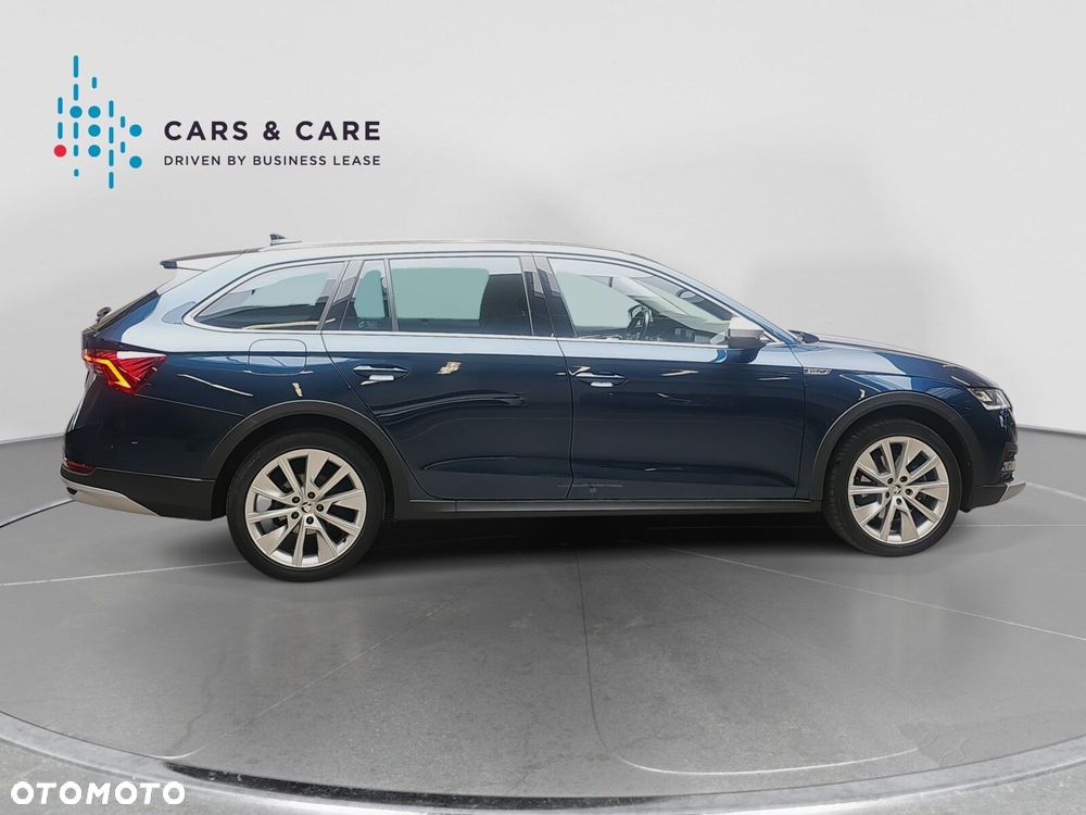 Skoda Octavia 2.0 TDI 4x4 Scout DSG - 22