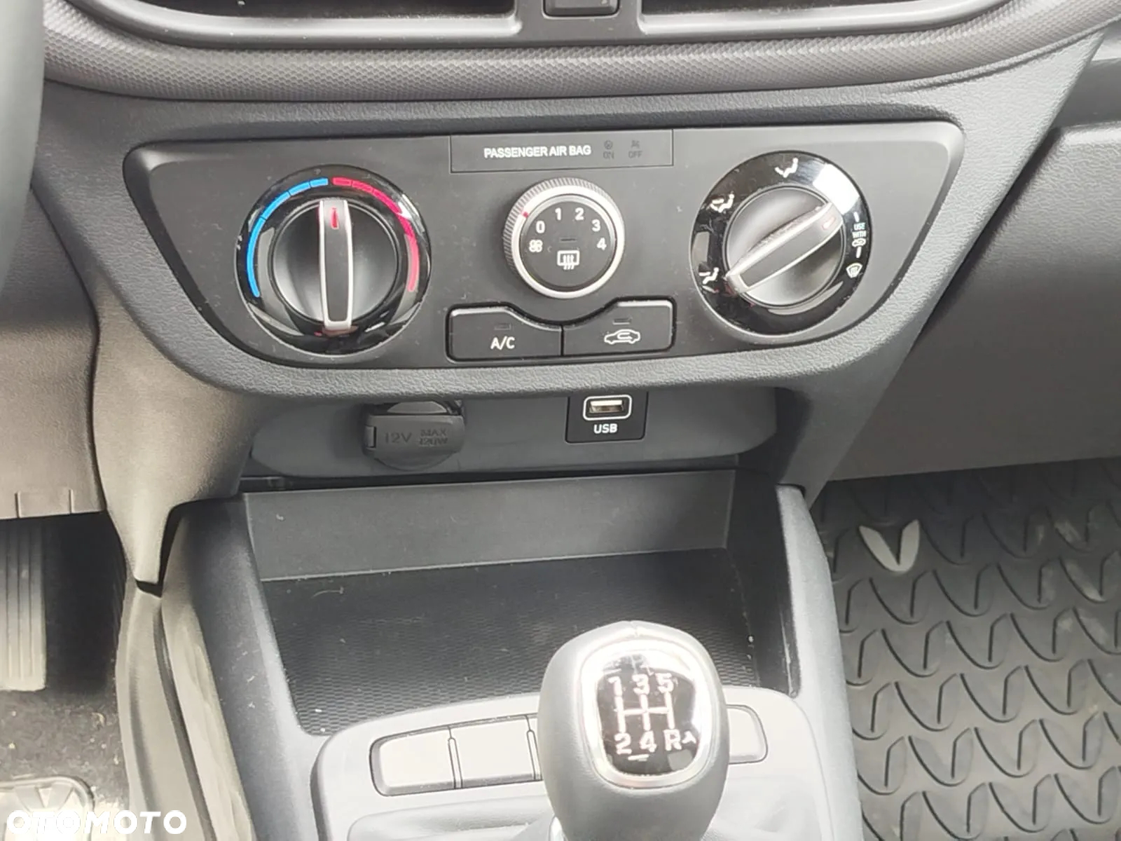 Hyundai i10 1.0 Comfort - 18