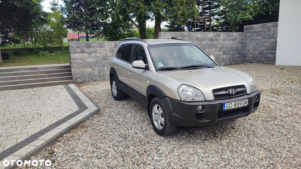 Hyundai Tucson - 2