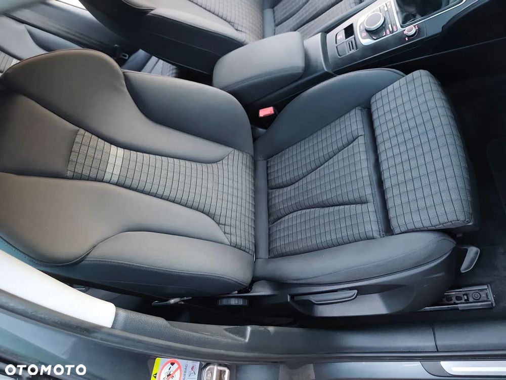 Audi A3 Sportback 2.0 TDI Ambiente - 20