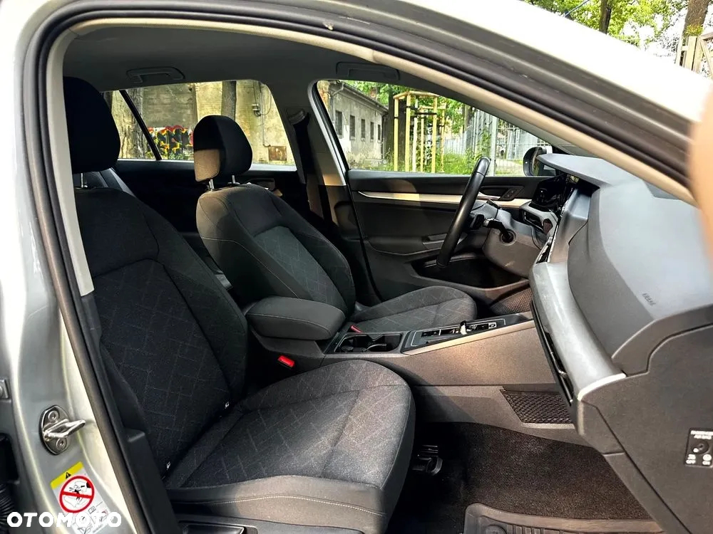 Volkswagen Golf - 16