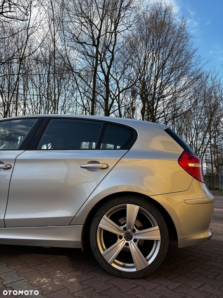 BMW Seria 1 116i - 10
