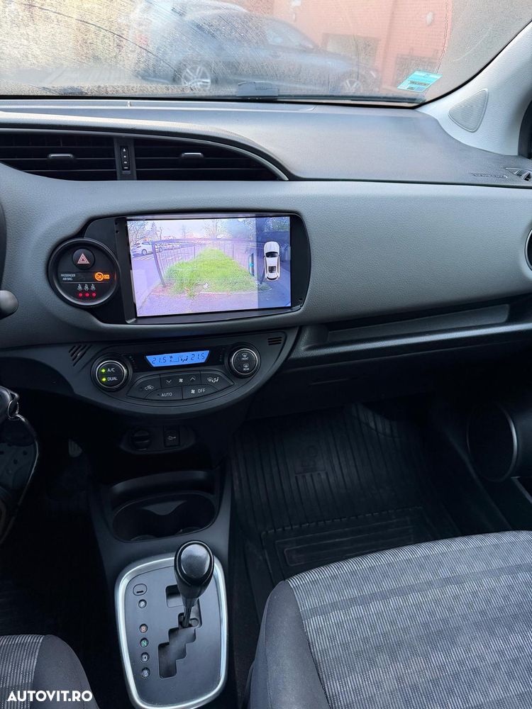 Toyota Yaris 1.5 VVT-i HSD Active - 5