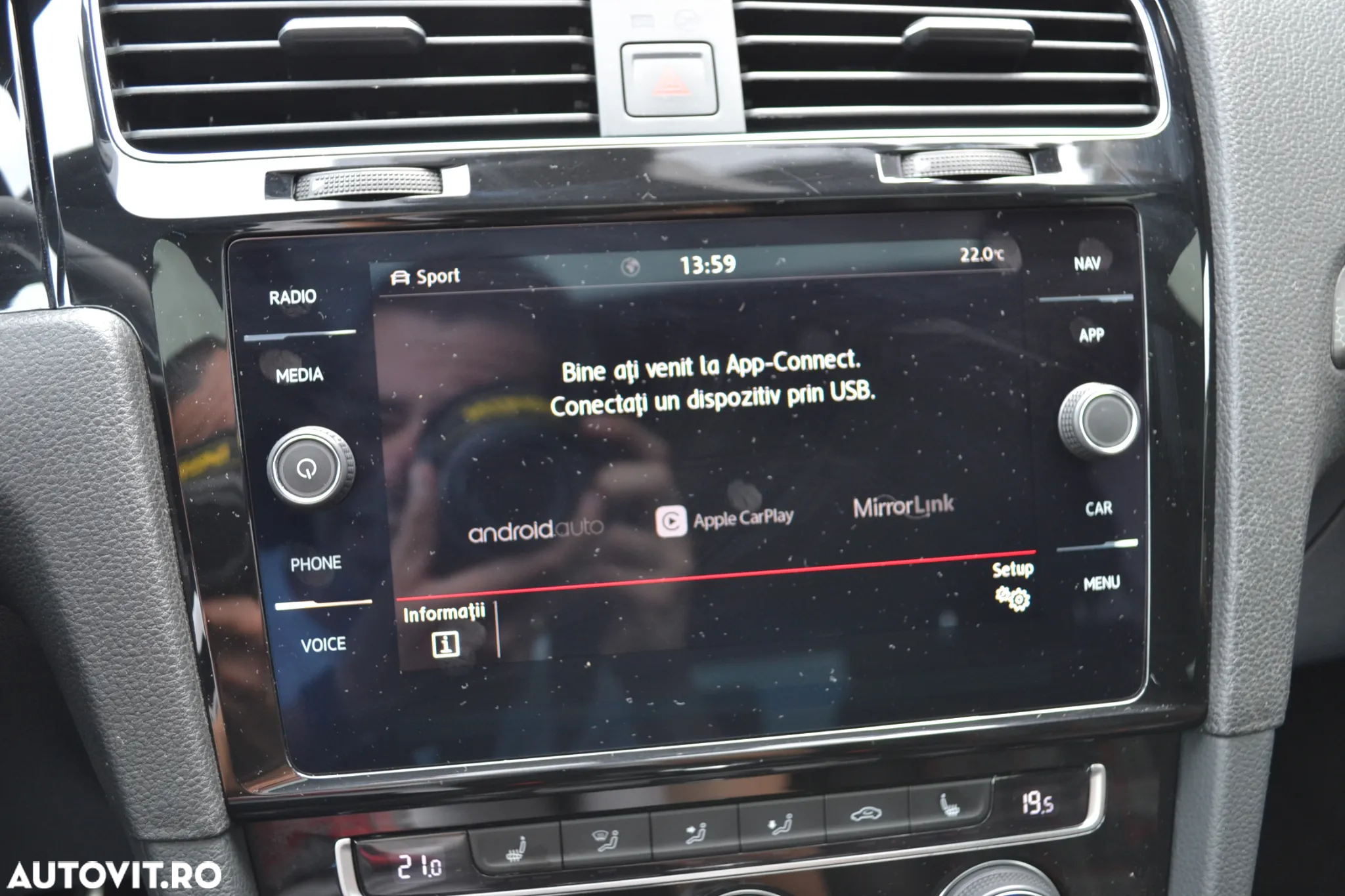 Volkswagen Golf 2.0 TSI DSG GTI Performance - 24