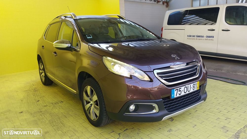 Peugeot 2008 1.2 VTi Allure - 2
