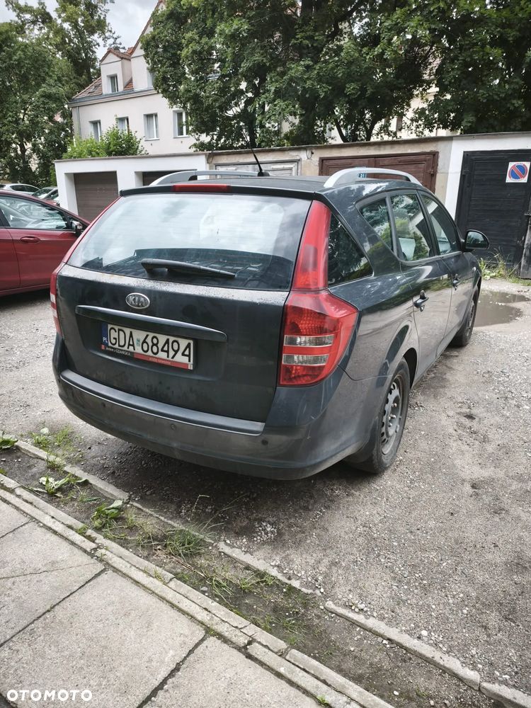 Kia Ceed 1.6 Comfort - 4