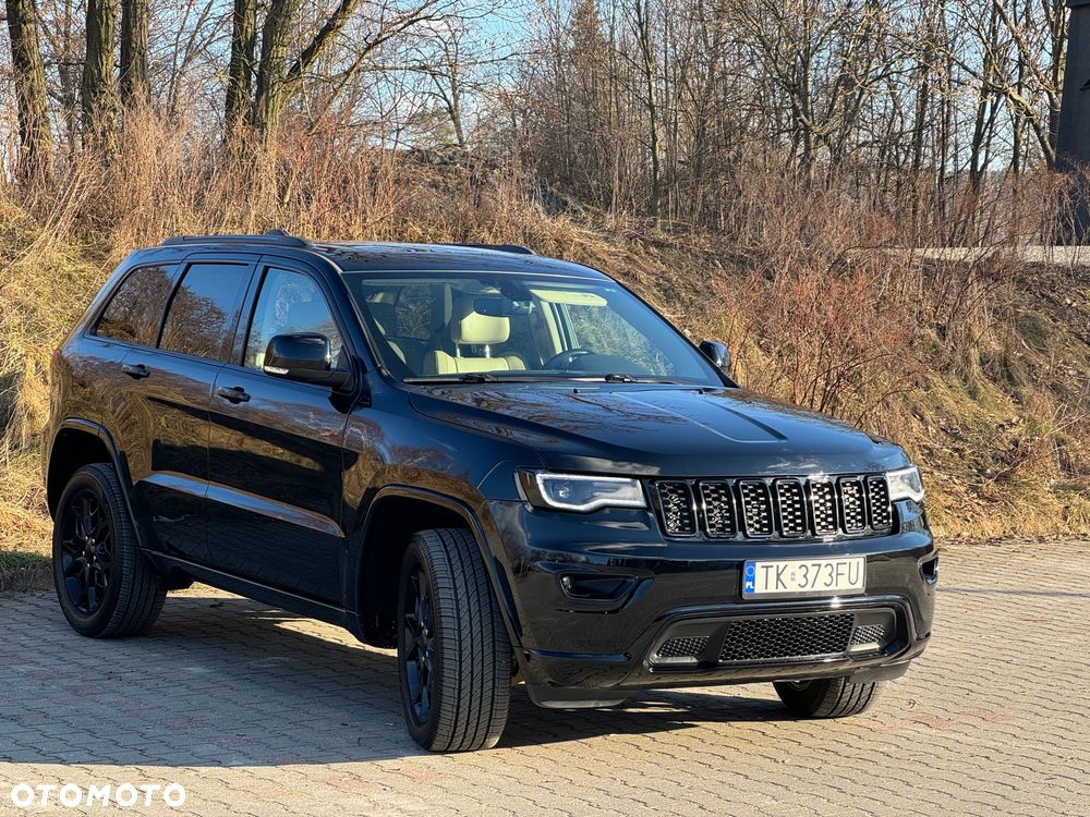 Jeep Grand Cherokee - 14