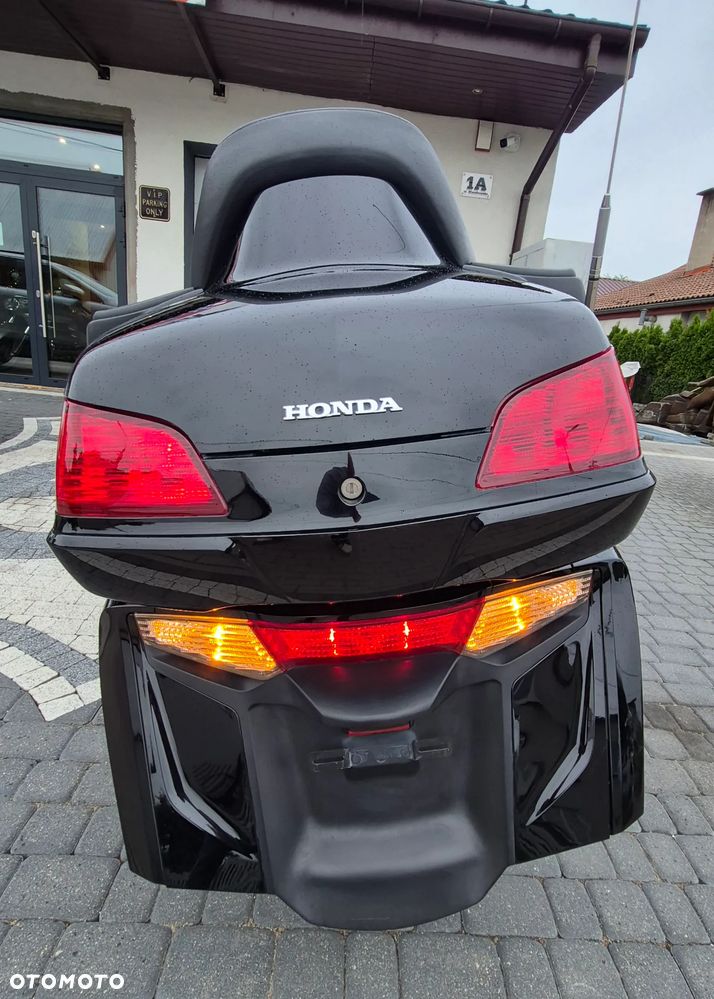 Honda GL - 4