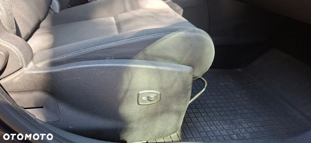 Renault Megane 1.6 16V Color Edition - 17