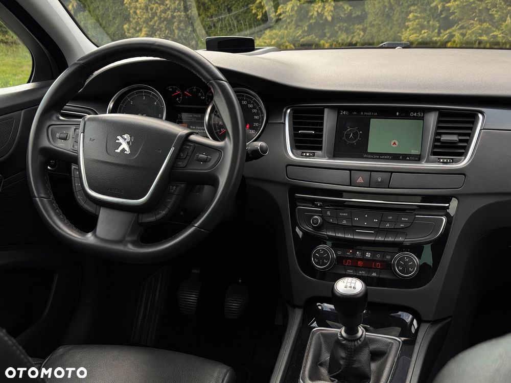 Peugeot 508 HDi FAP 140 Allure - 32
