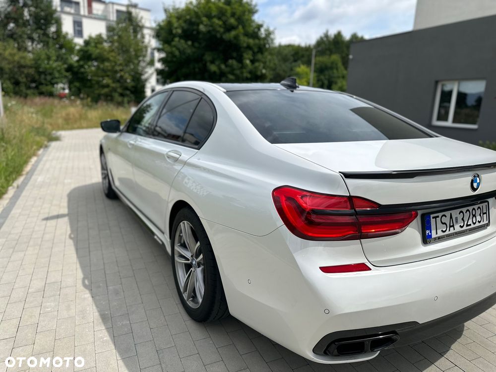 BMW Seria 7 740d xDrive - 11