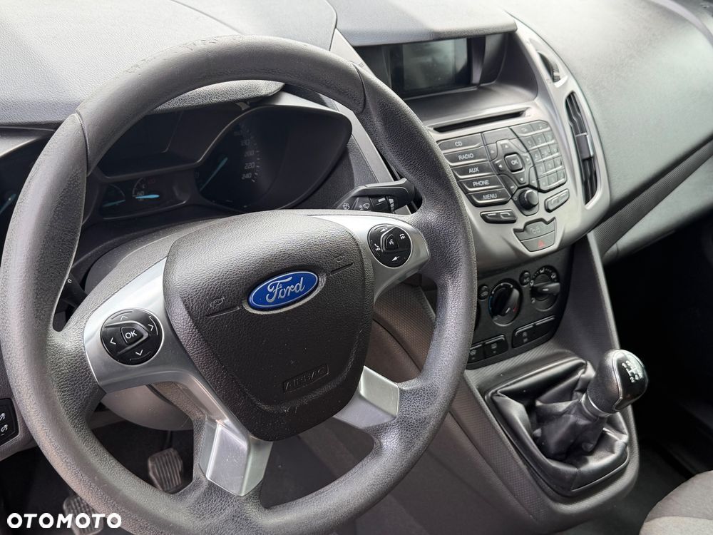 Ford Transit Connect - 18
