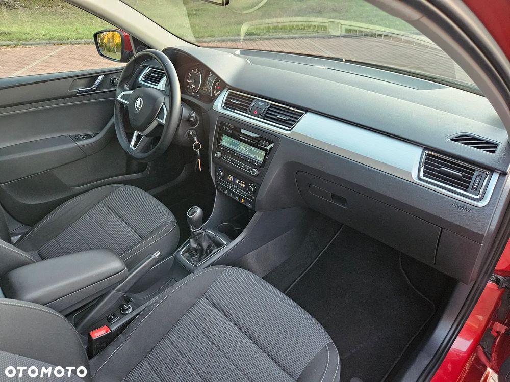 Skoda RAPID 1.2 TSI (Green tec) Ambition - 10
