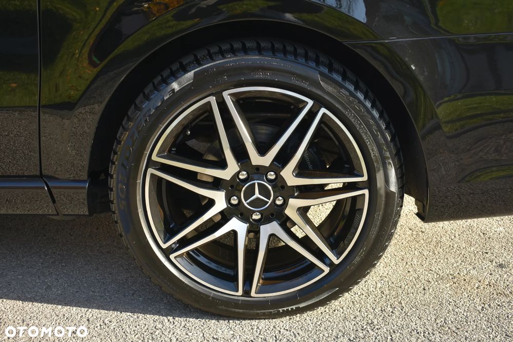 Mercedes-Benz Klasa V 300 d 4-Matic Exclusive 9G-Tronic (d³ugi) - 13