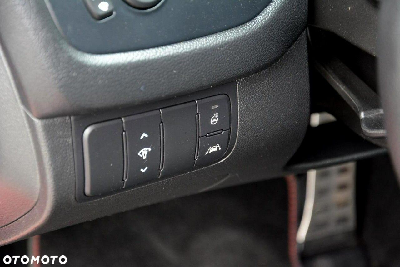 Kia Ceed Cee'd 1.6 T-GDI GT - 31