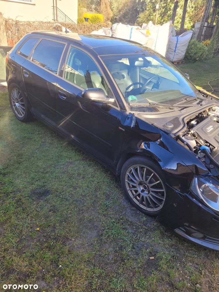 Audi A3 Sportback 2.0 TDI DPF quattro S line Sportpaket plus - 3