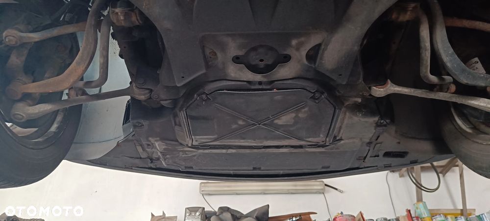 BMW Seria 7 - 23