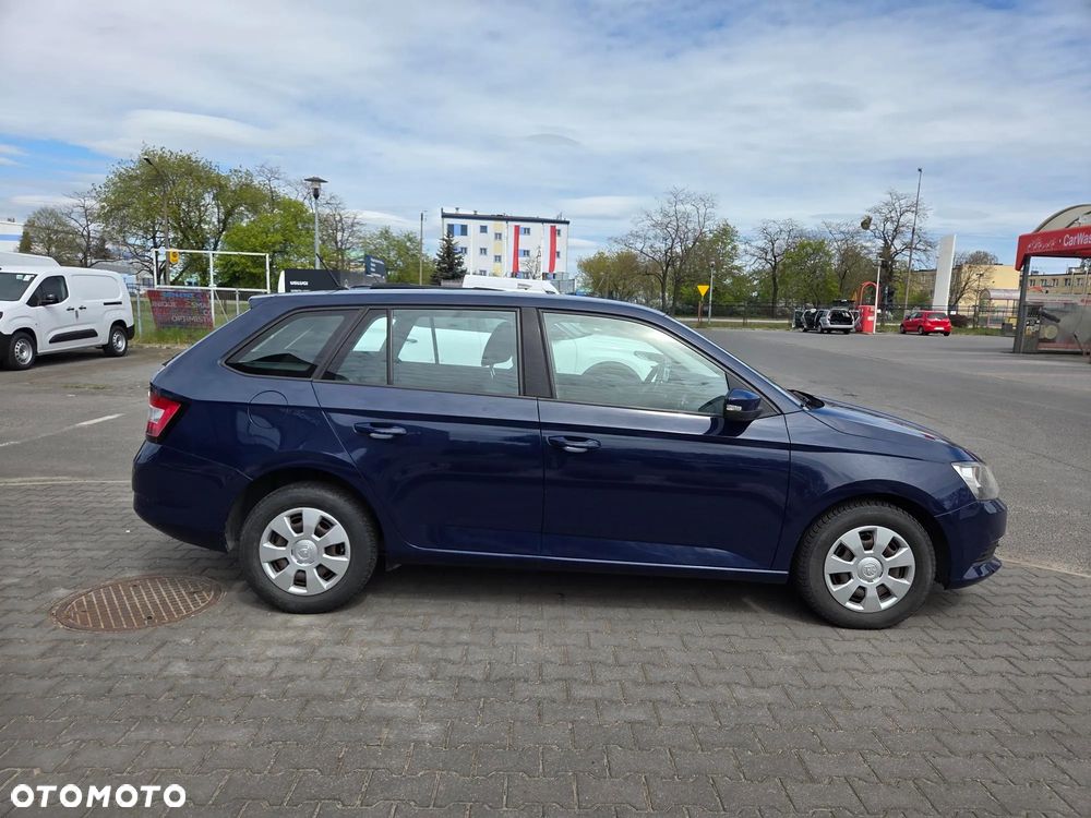 Skoda Fabia 1.2 TSI Active - 6