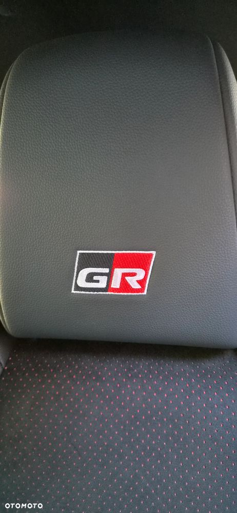 Toyota Yaris Cross Hybrid 1.5 GR Sport - 21
