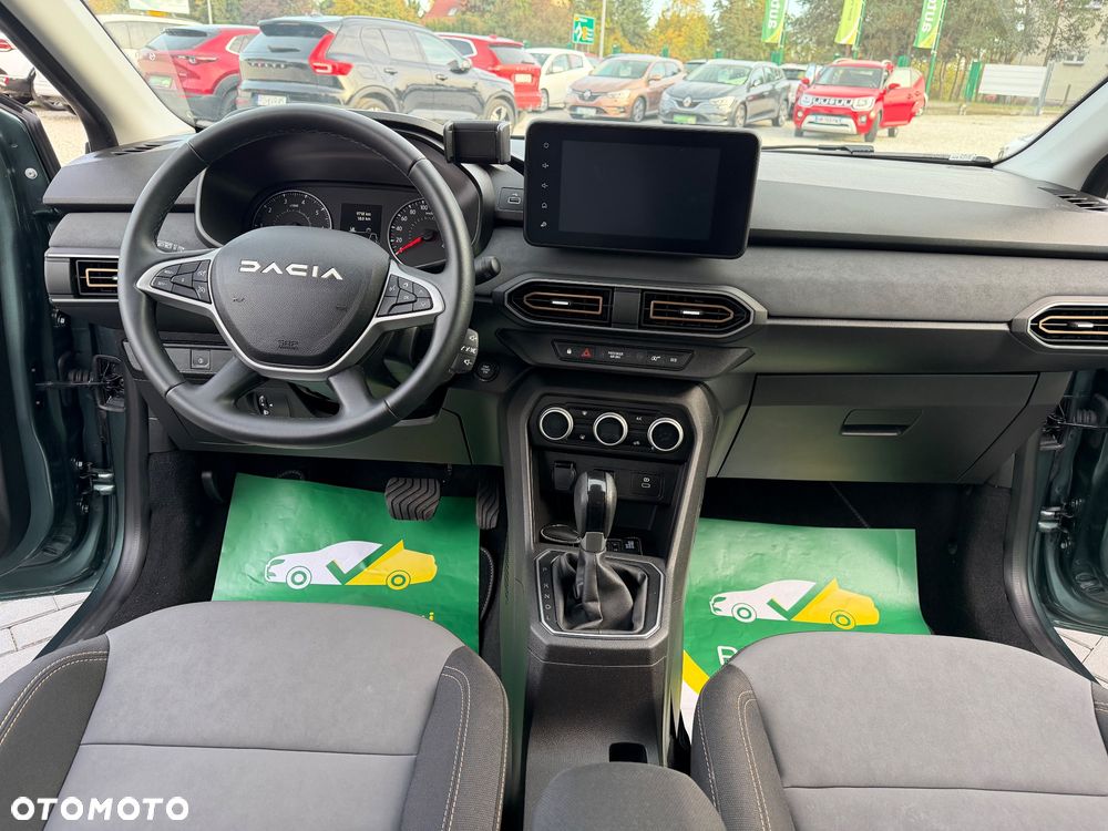 Dacia Sandero TCe 90 CVT Journey - 11