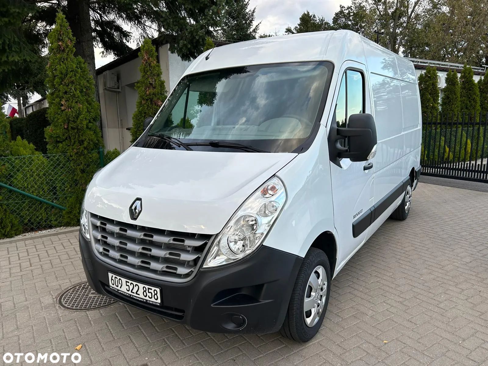 Renault Master - 1