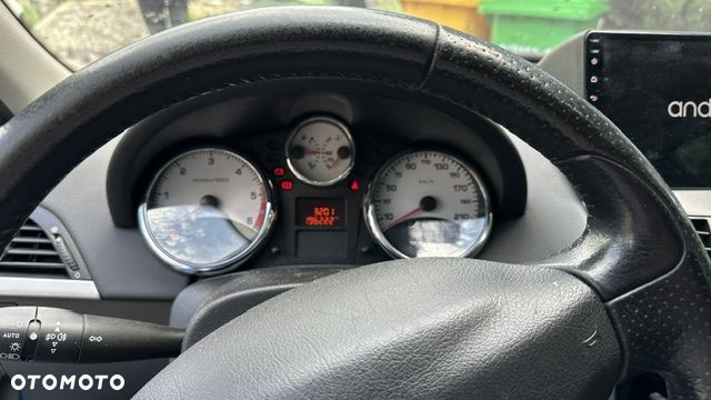 Peugeot 207 1.6 HDi - 7