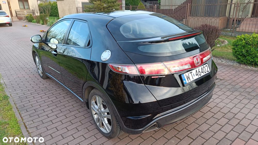 Honda Civic 1.8 Executive - 4