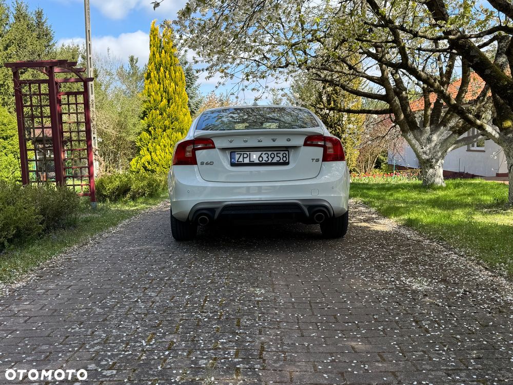 Volvo S60 T5 Powershift RDesign - 5