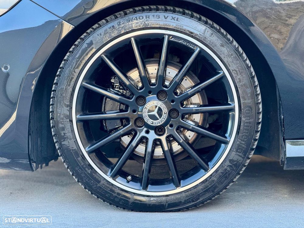 Mercedes-Benz A 180 d AMG Line - 42