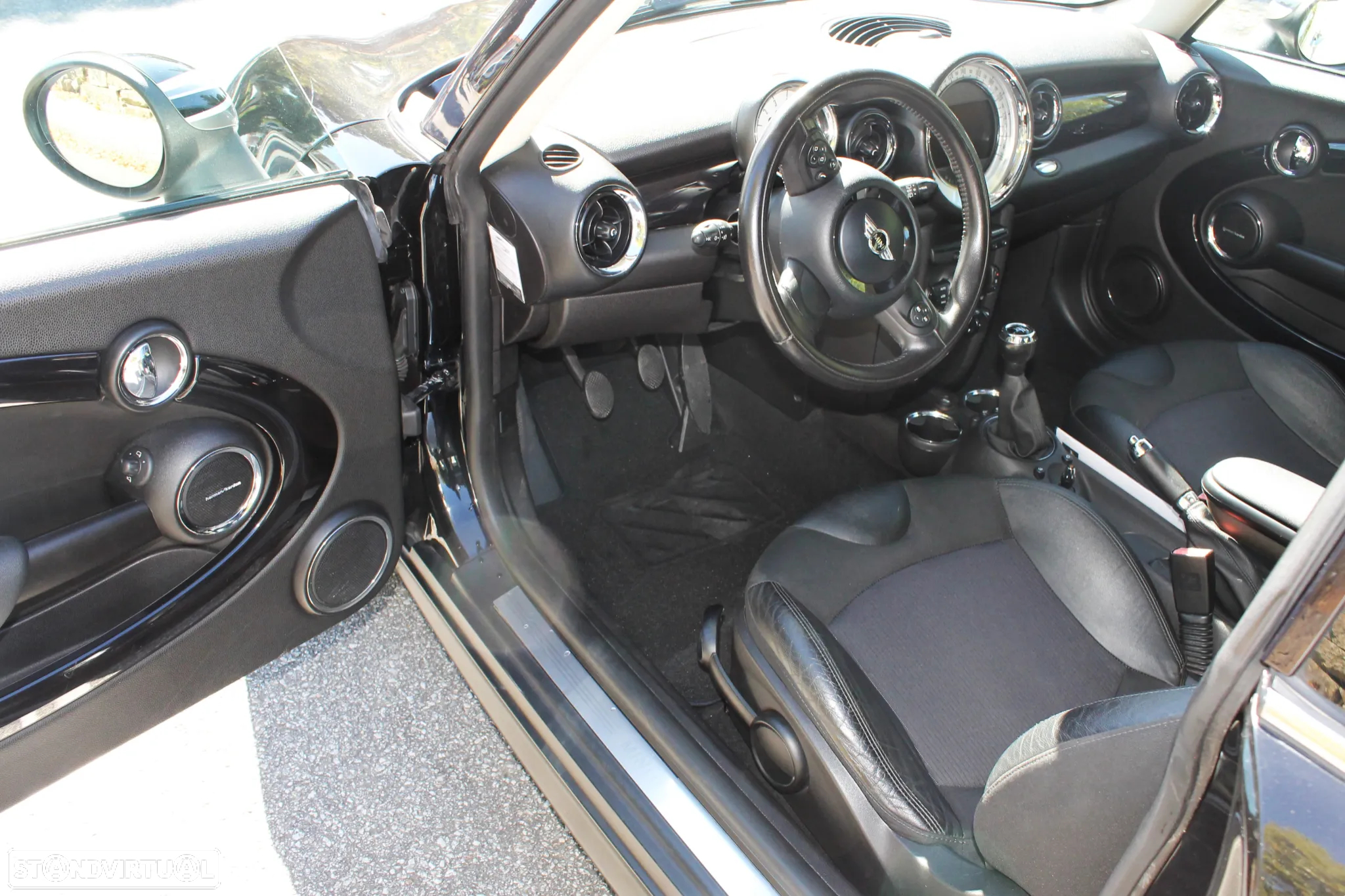 MINI 3 Portas Cooper D - 21
