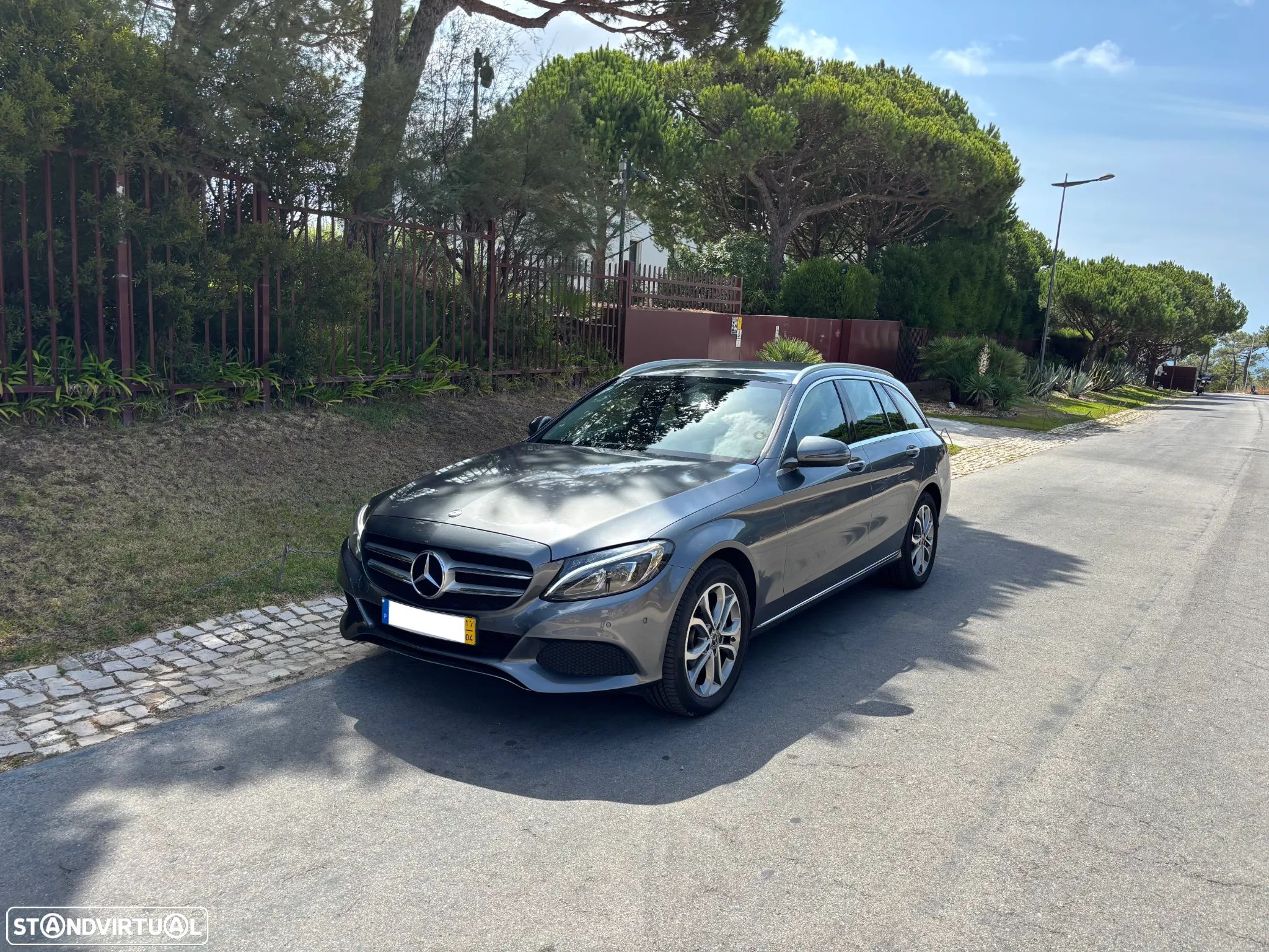Mercedes-Benz C 300 h Avantgarde - 1
