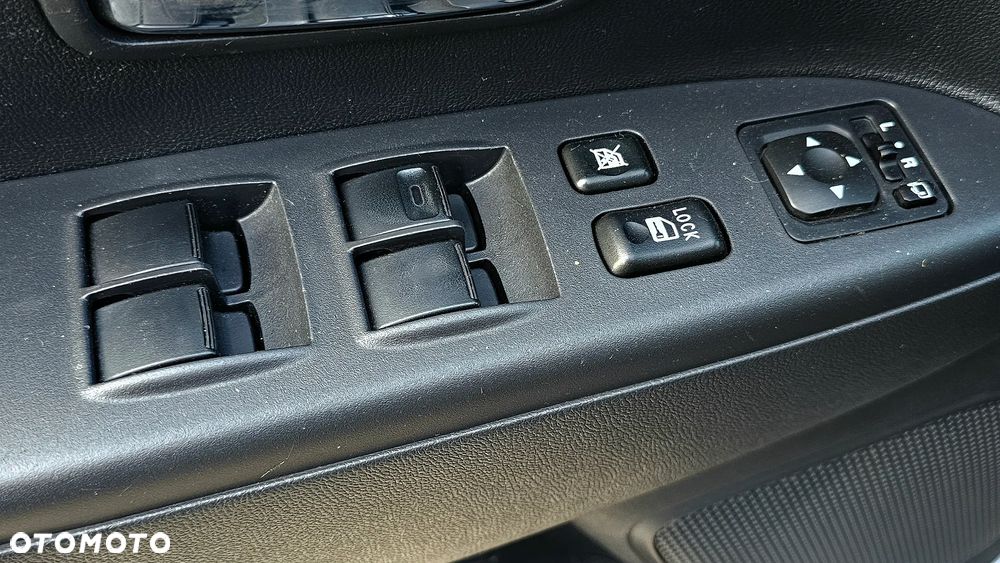 Mitsubishi ASX 1.6 Intense Plus Navi Blue Edition - 22