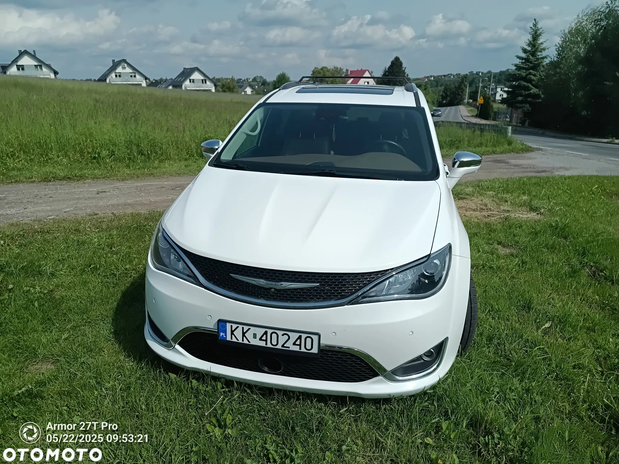 Chrysler Pacifica - 22