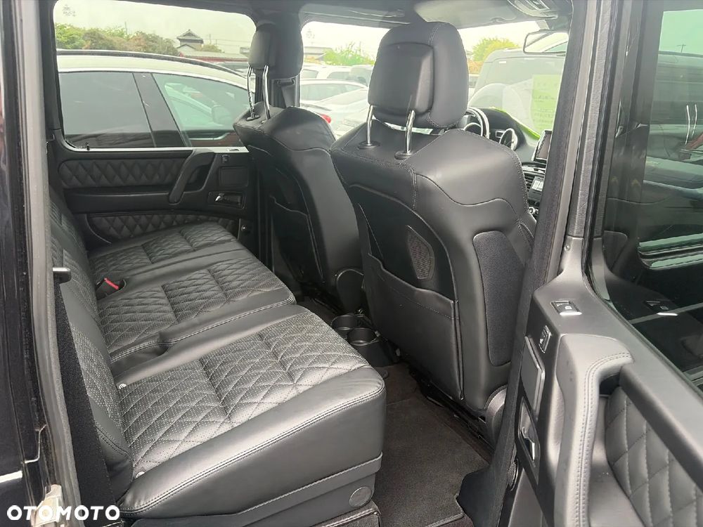 Mercedes-Benz Klasa G 63 AMG AMG SPEEDSHIFT 7G-TRONIC - 9
