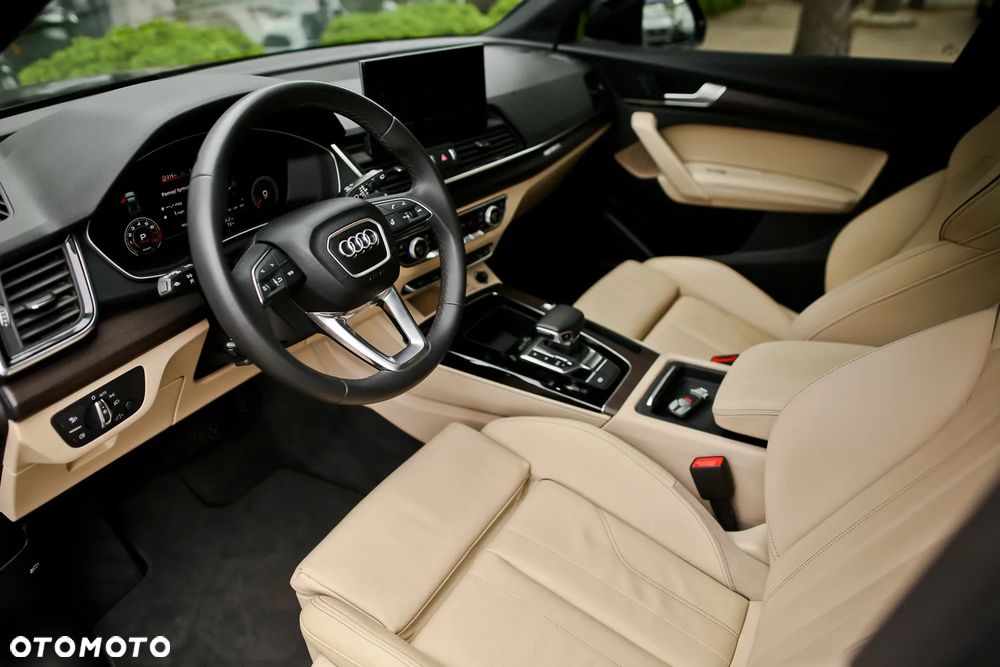 Audi Q5 Sportback - 14