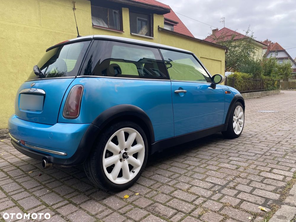 MINI Cooper Standard - 6
