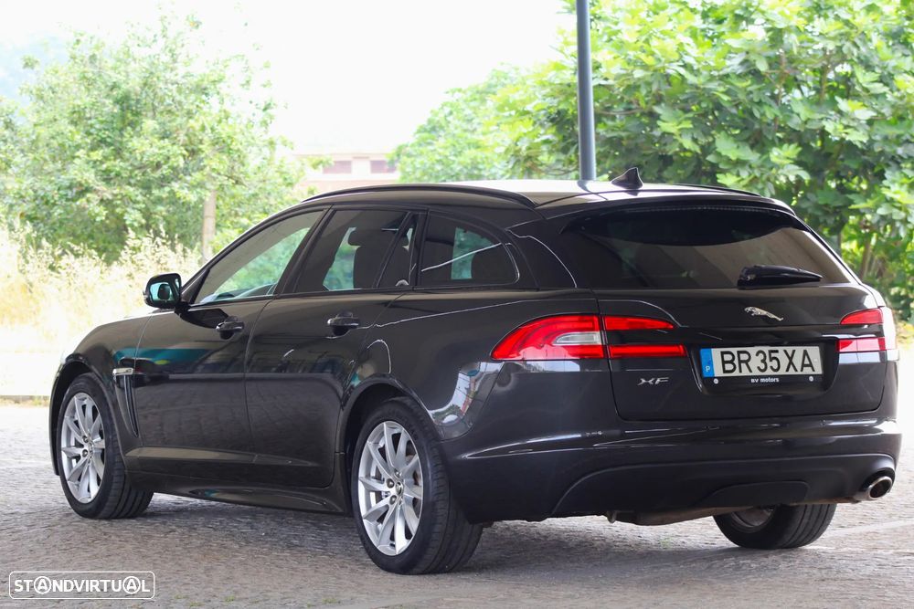 Jaguar XF Sportbrake 2.2 D R-Sport - 8