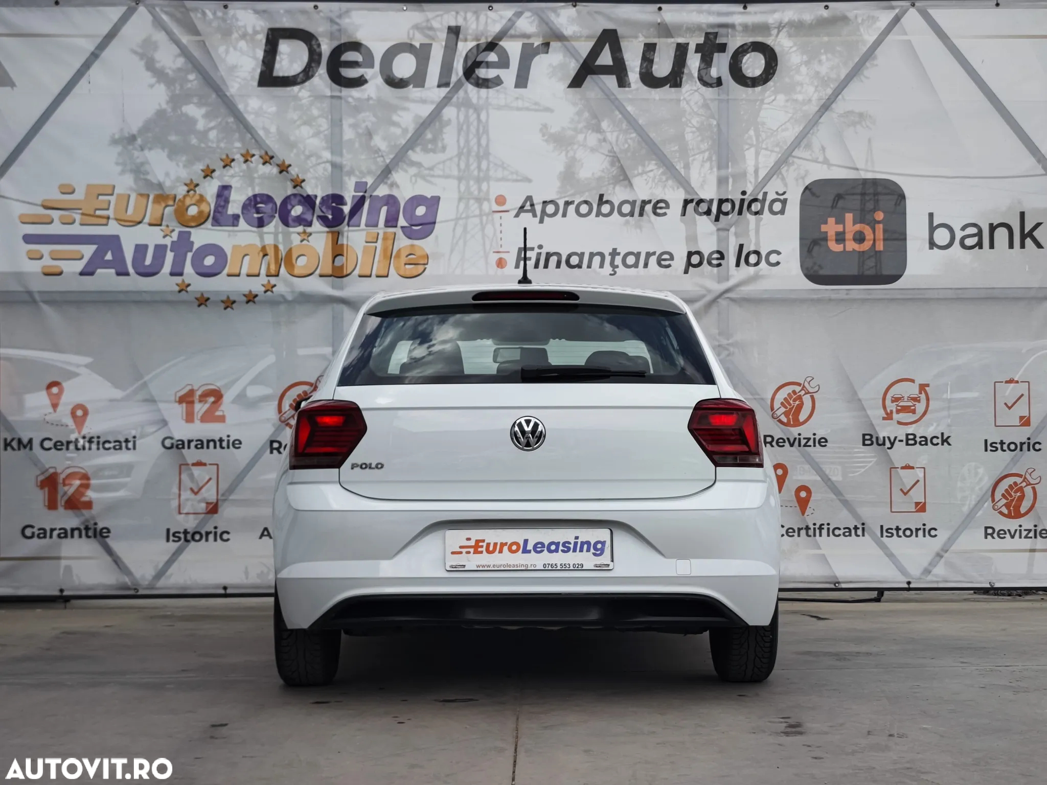 Volkswagen Polo - 8