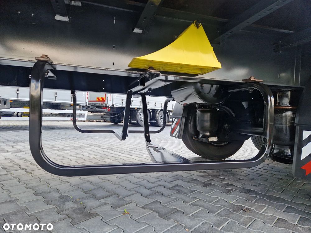 Schwarzmuller J-SERIE FIRANKA / STANDARD / OŚ PODNOSZONA / OSIE SAF / KOSZ NA PALETY / POLSKI SALON - 9
