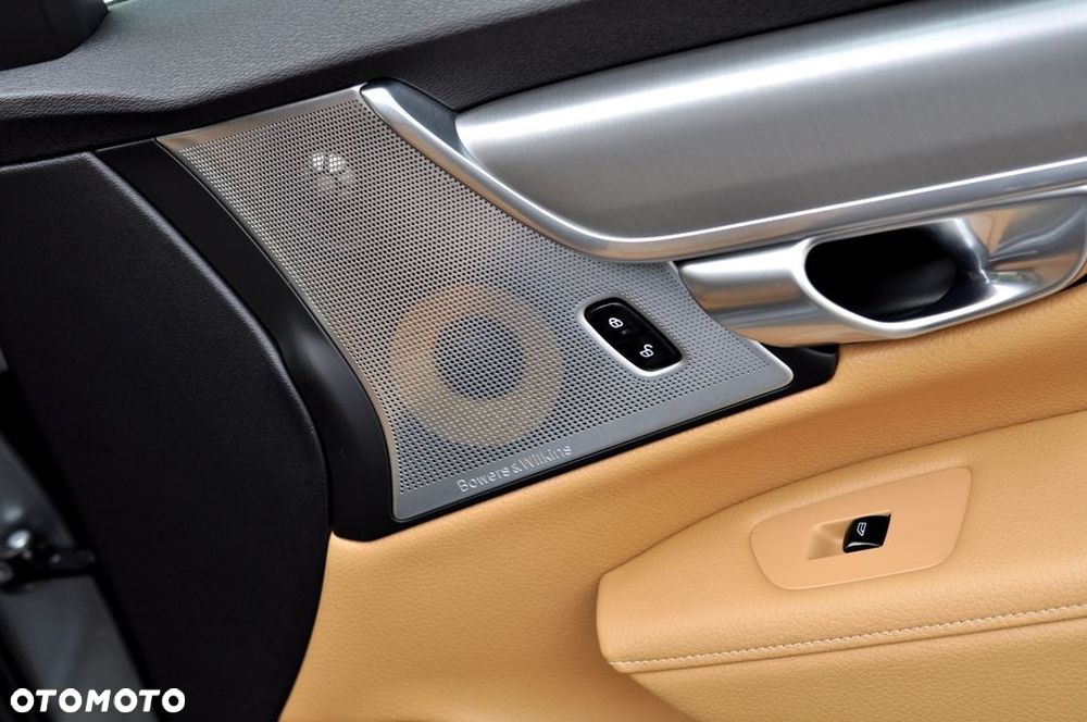 Volvo V90 D4 Geartronic Momentum - 9