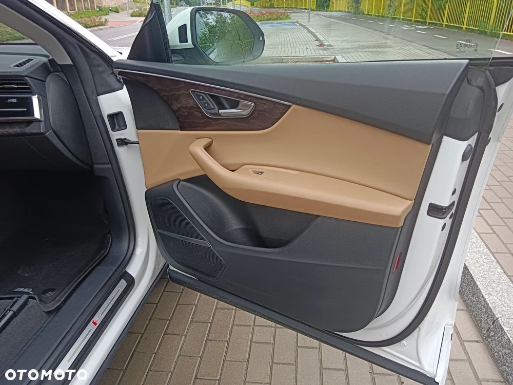 Audi Q8 SUV TFSI quattro 250 kW tiptronic S line business - 18