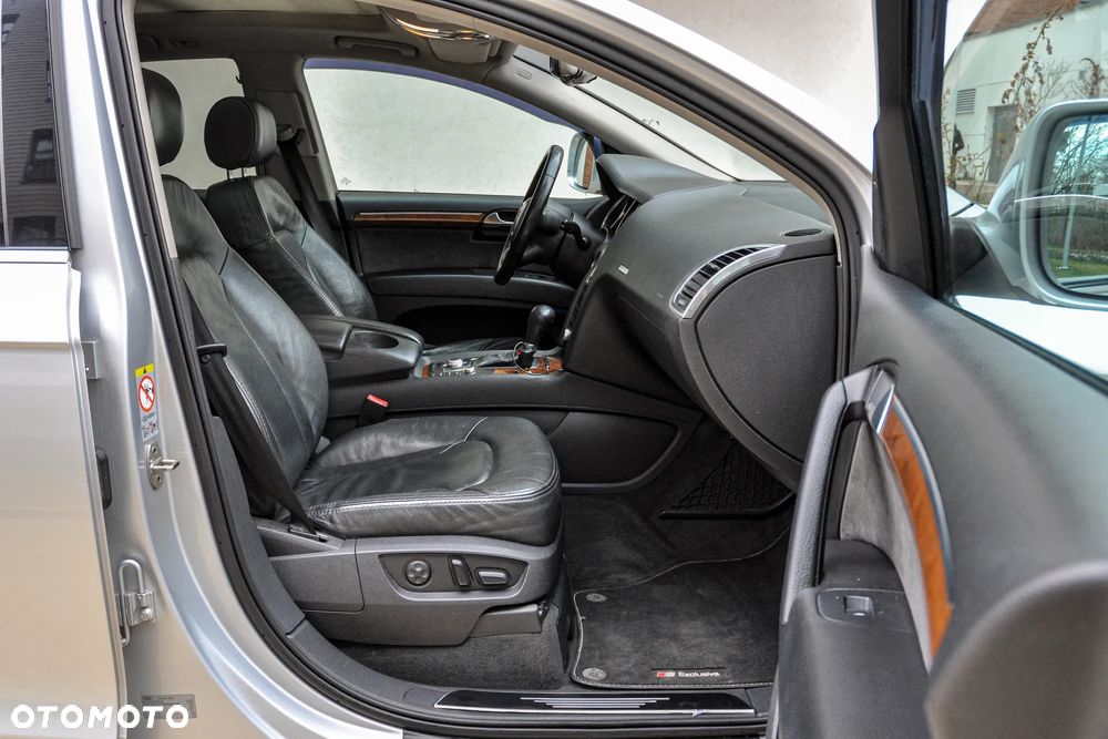 Audi Q7 3.0 TDI Quattro Tiptronic - 11