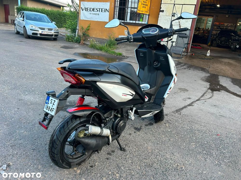 Benelli Inny - 2