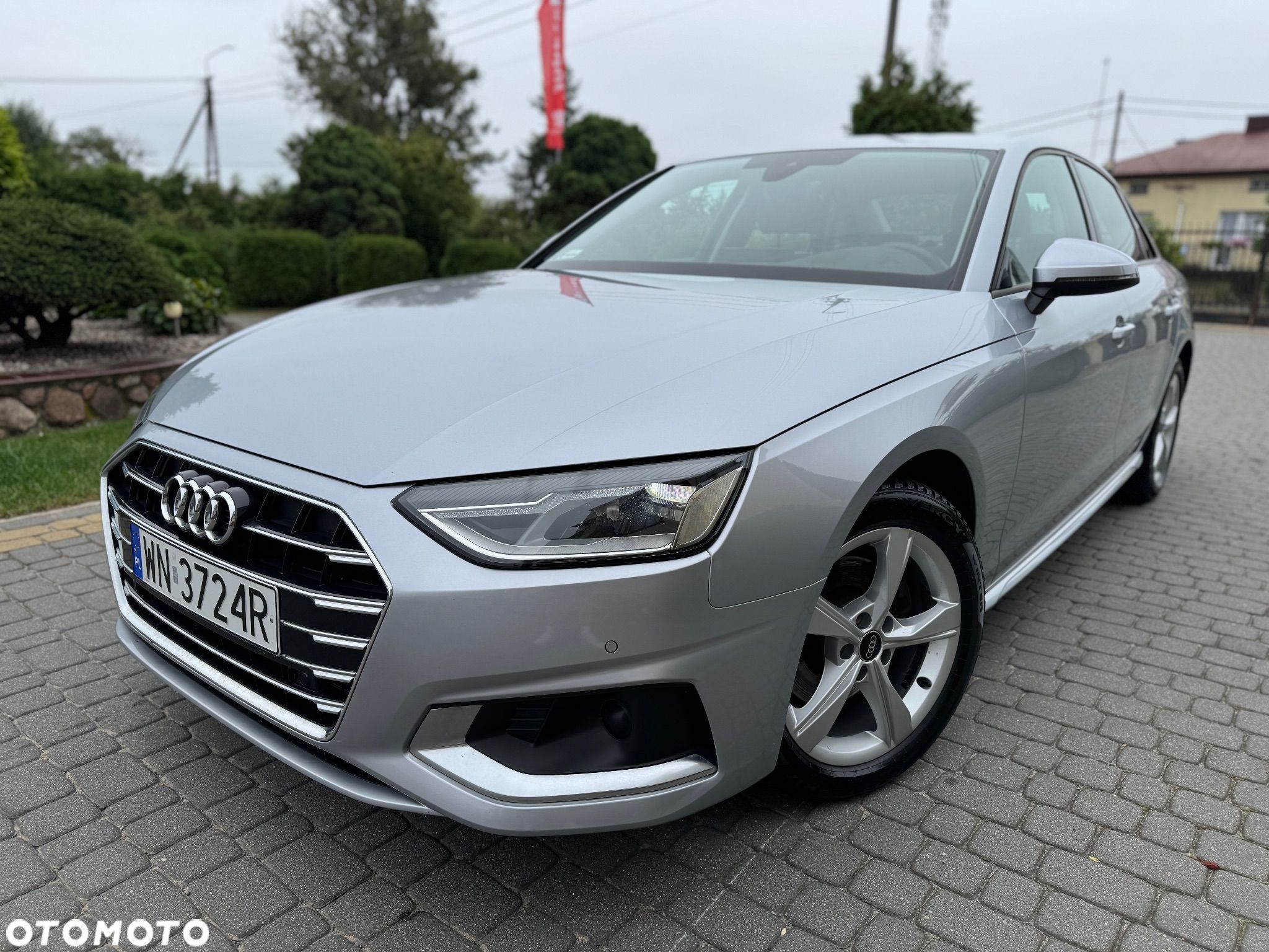 Audi A4 - 1