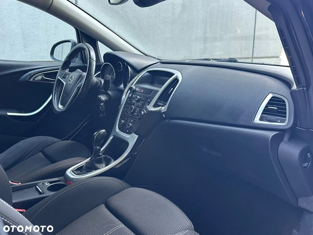 Opel Astra 1.7 CDTI Essentia - 8